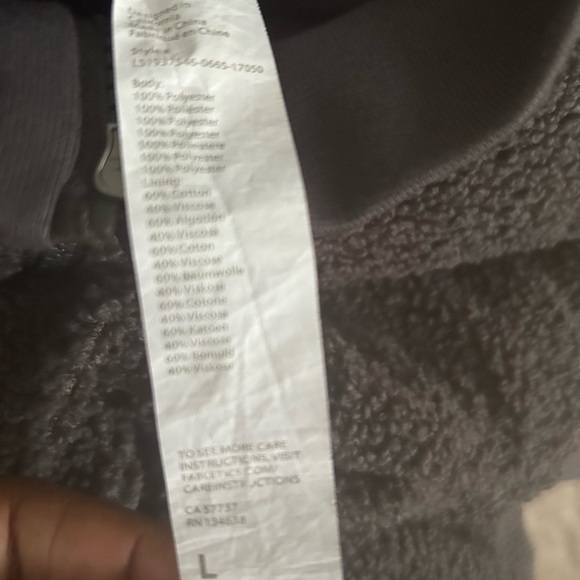 Fabletics Dream Polar Pullover - Picture 5 of 5